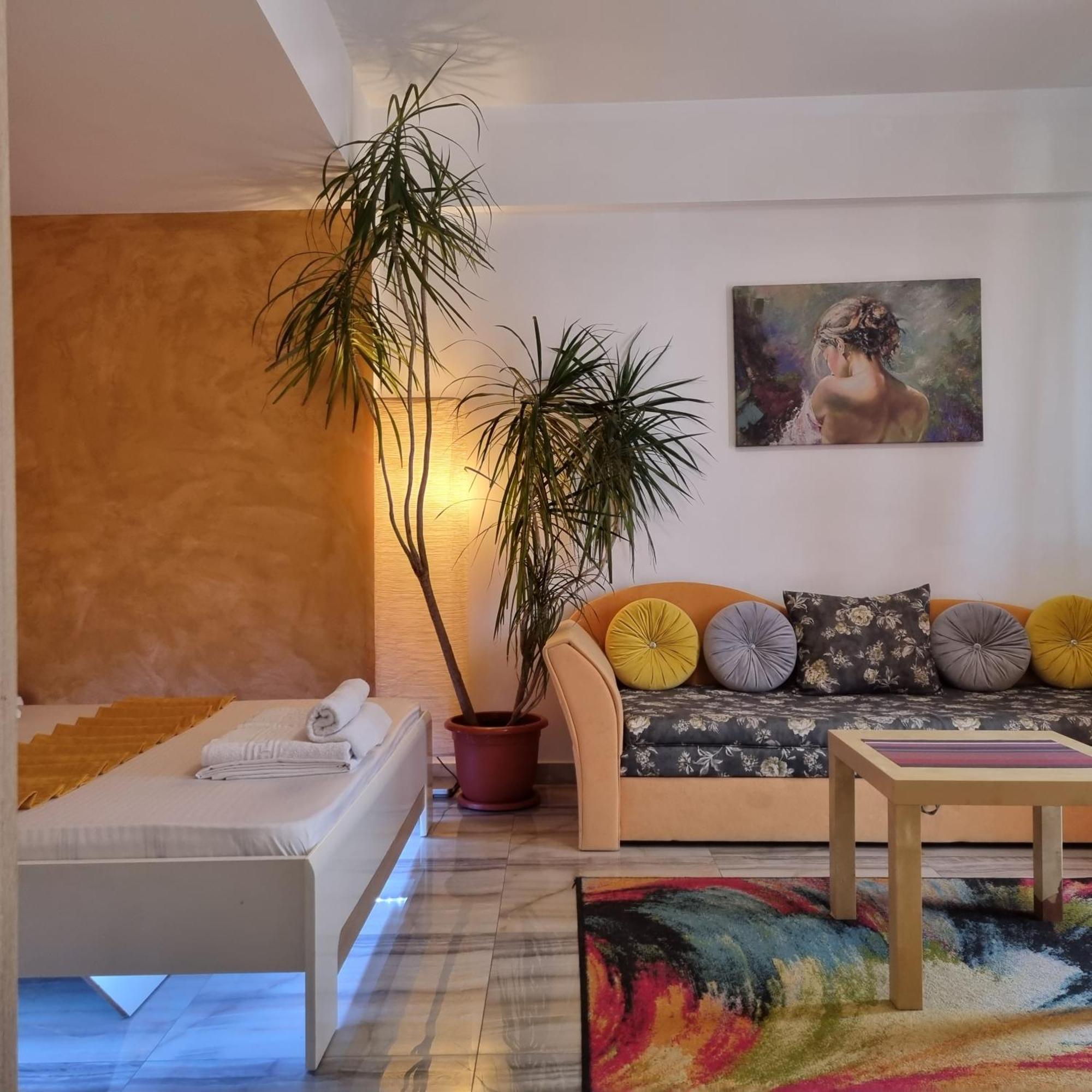 Golden Studio- Panoramic View With Terrace Bucharest Exterior photo