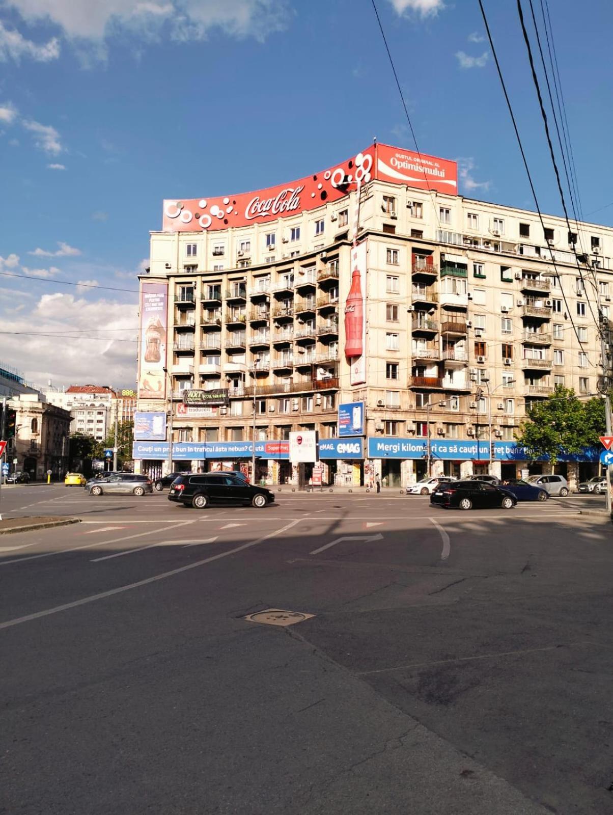 Golden Studio- Panoramic View With Terrace Bucharest Exterior photo