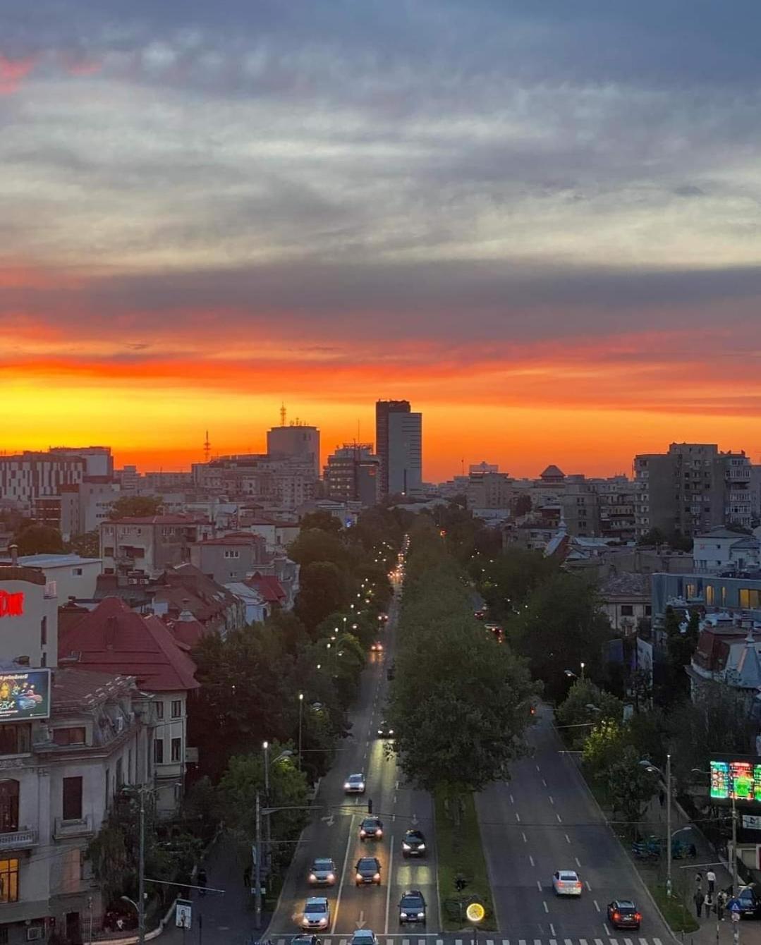 Golden Studio- Panoramic View With Terrace Bucharest Exterior photo